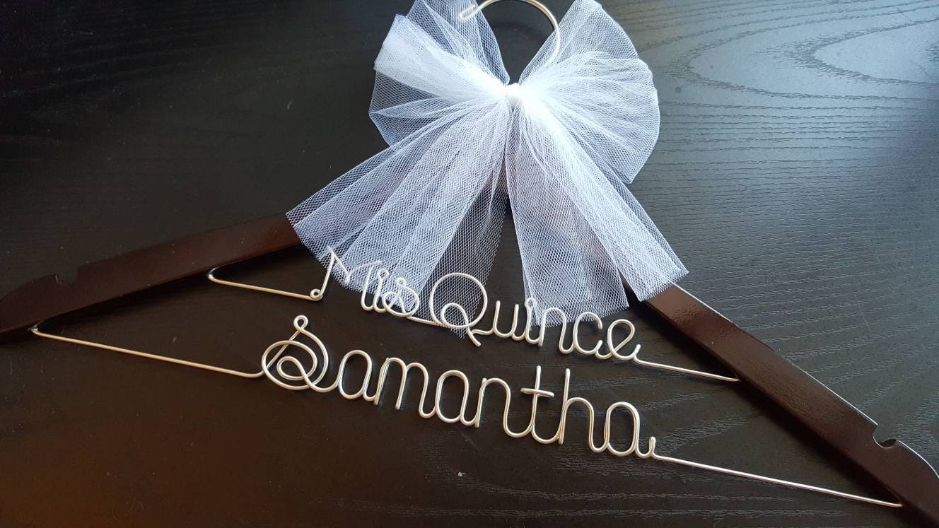 2 Line-Mis Quince Hanger, Name Hanger,mis quince Hanger,Personalized Hanger, 16th birthday gift, Party gift