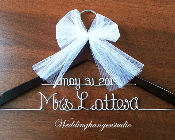 2 Line wedding hanger - Name hanger, Bride hanger, Bridal Gift hanger, mrs. hanger