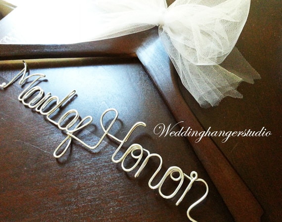 Bridesmaid and Maid of Honor Hanger in wire
