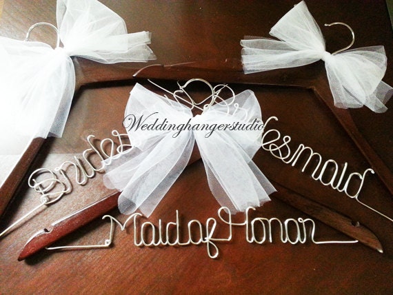 Set of 3 Discount, Will you be my Bridesmaid hanger, dress hanger,Personalized Hanger, Bridesmaid, Bride Gift, Bridal Party gift