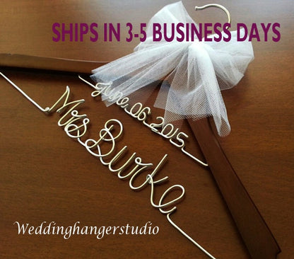 2 Line-Wedding dress Hanger with date, Name Hanger, Bride Hanger,Personalized Hanger, Bridesmaid, Bride Gift, Bridal Party gift