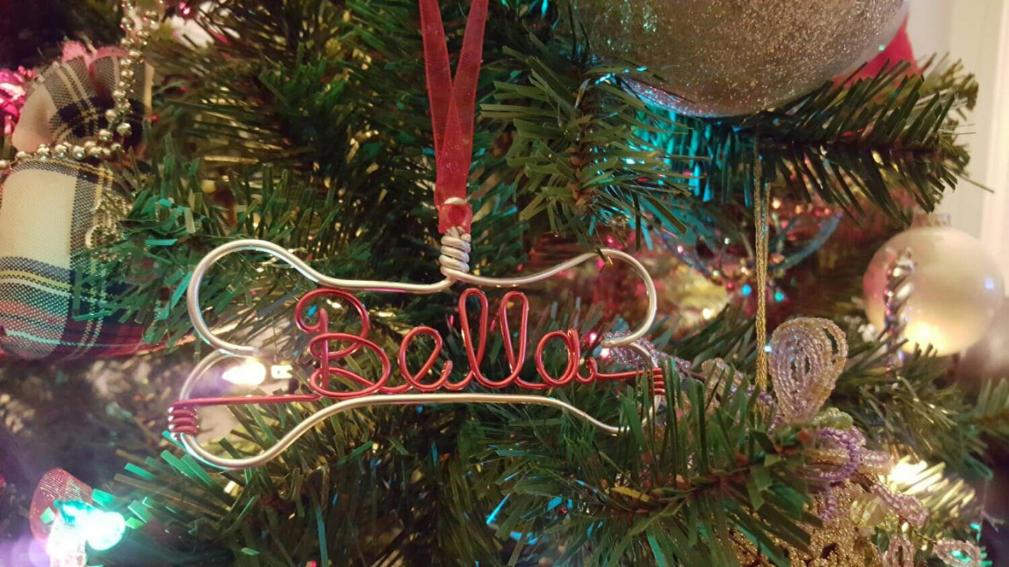 Dog Ornaments / bone name ornaments/ Christmas gift / ornament / home decor / Christmas tree decor / holiday gift / name wire