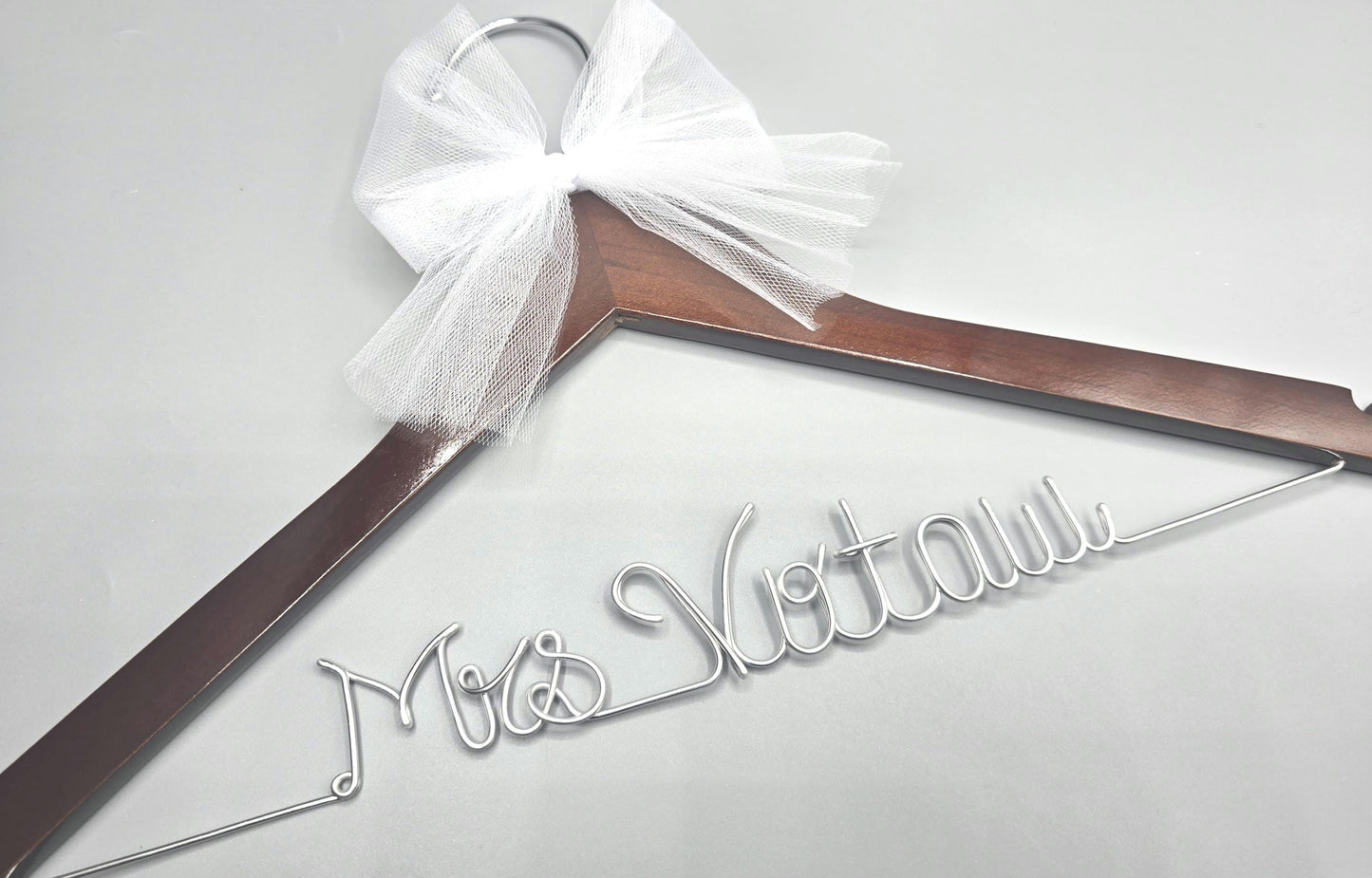 Wedding dress Hanger / Name Hanger/ Bride Hanger/Personalized Hanger/Bridal party gift/ Bride Gift
