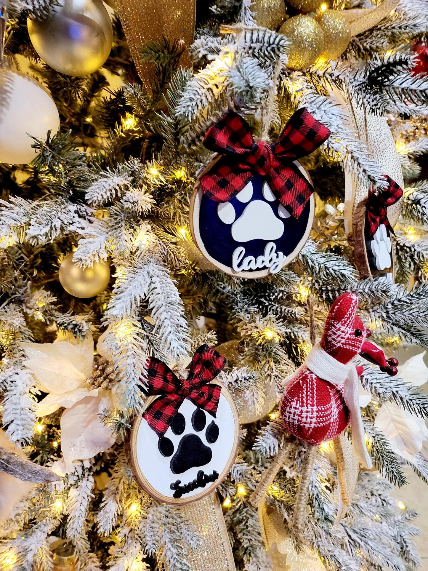 LASER CUT Personalized Ornaments for Dog  | dog paw Ornaments | Personalized Ornaments with Dog name | Christmas Gifts | Wood Slice Ornament