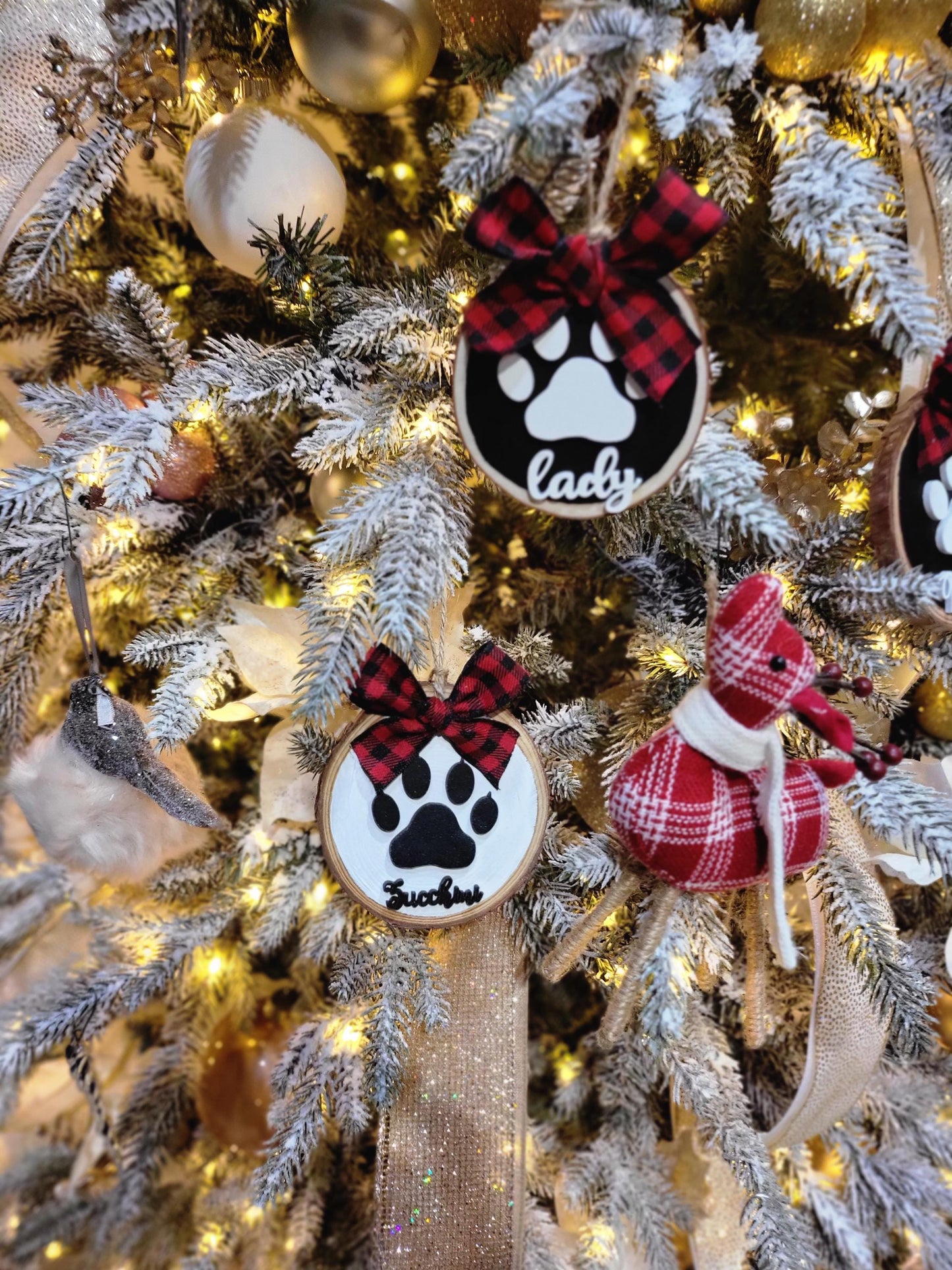 LASER CUT Personalized Ornaments for Dog  | dog paw Ornaments | Personalized Ornaments with Dog name | Christmas Gifts | Wood Slice Ornament