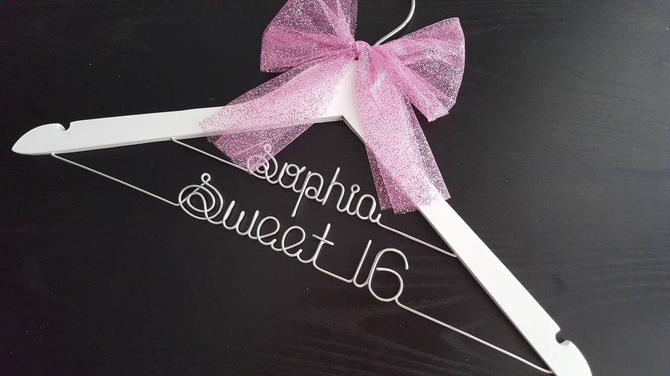 2 Line-. sweet sixteen Hanger, Name Hanger,mis quince Hanger,Personalized Hanger, 16th birthday gift, Party gift, perfect birthday gift