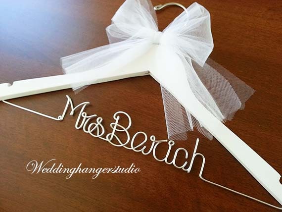 White wedding dress hanger/ NAME hanger/ mrs. hanger / wedding hangers
